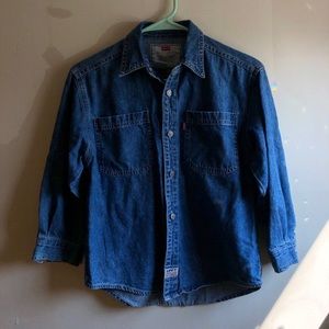 Levi’s Button Down